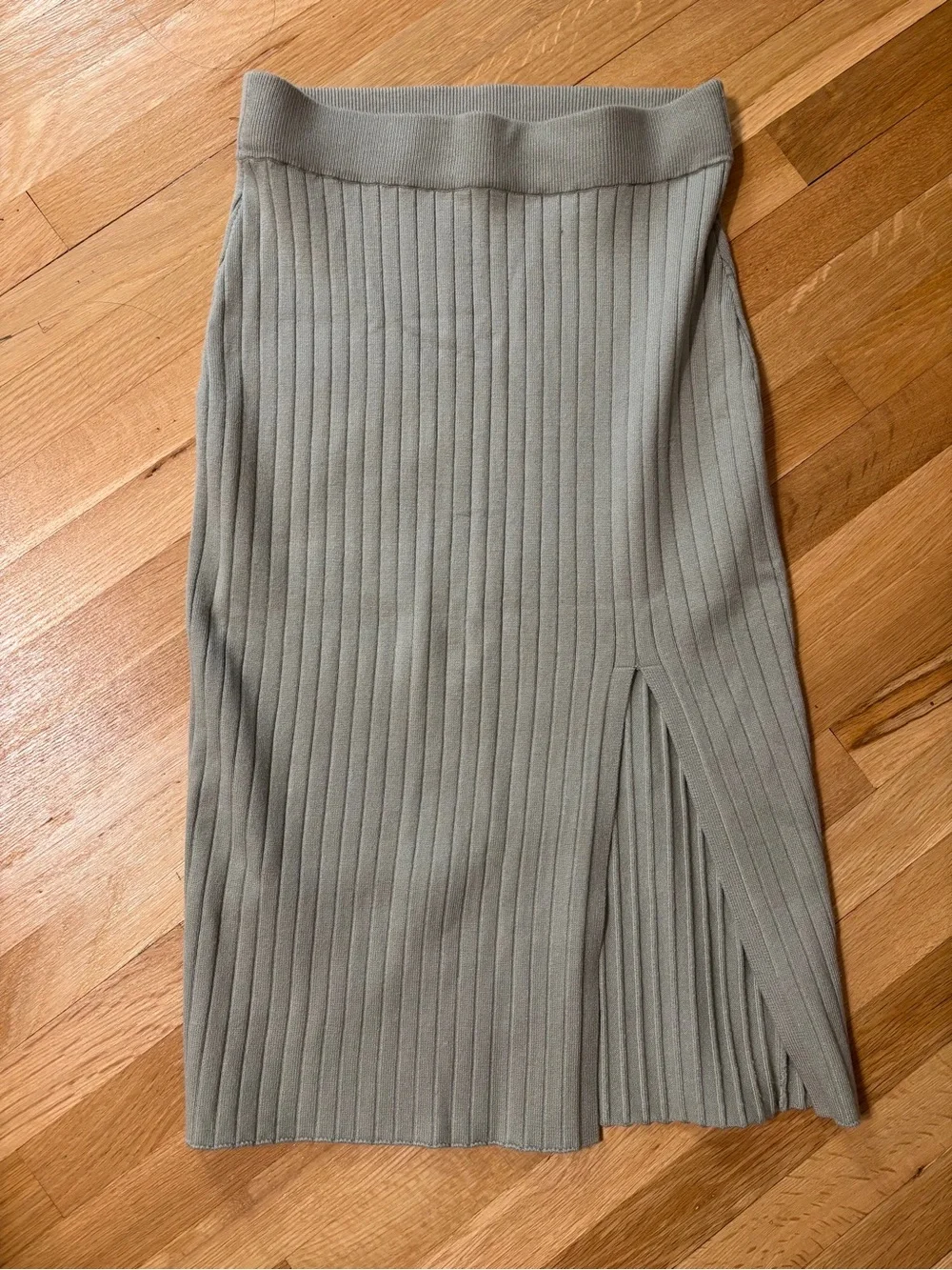 Ribbed Midi Skirt with Side Slit - olive